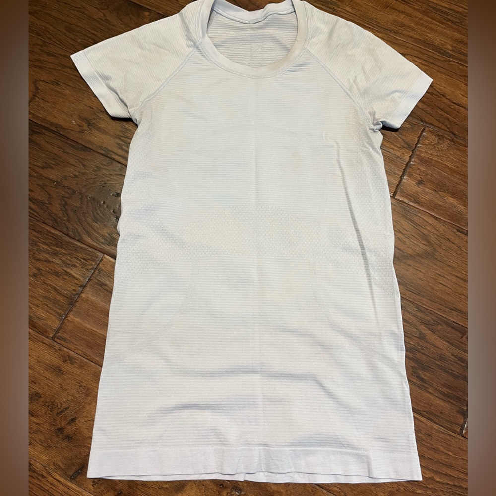 Lululemon Swiftly Tech 2.0 Short Sleeve Lilac Smoke